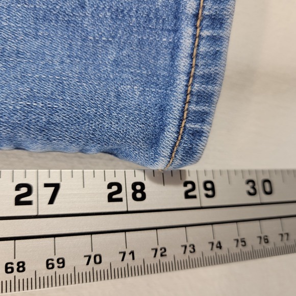 American Eagle Jeans Womens 2 Short Blue Kick Boot Mid Rise Stretch Denim - Picture 10 of 11